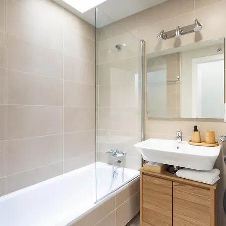 Home2book Modern Bright Abades, Pool & Terrace Apartamento *