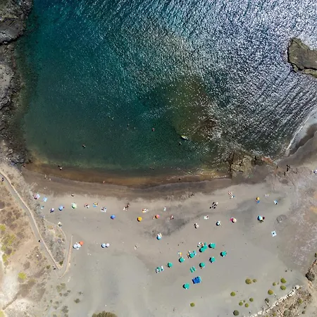 Home2book Modern Bright Abades, Pool & Terrace Apartamento